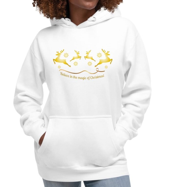 Pripildykite šventinę nuotaiką šiuo Kalėdiniu džemperiu – puikiai tinkančiu šaltoms dienoms ar jaukiems susibūrimams. Puiki Kalėdų dovana draugams, tėvams