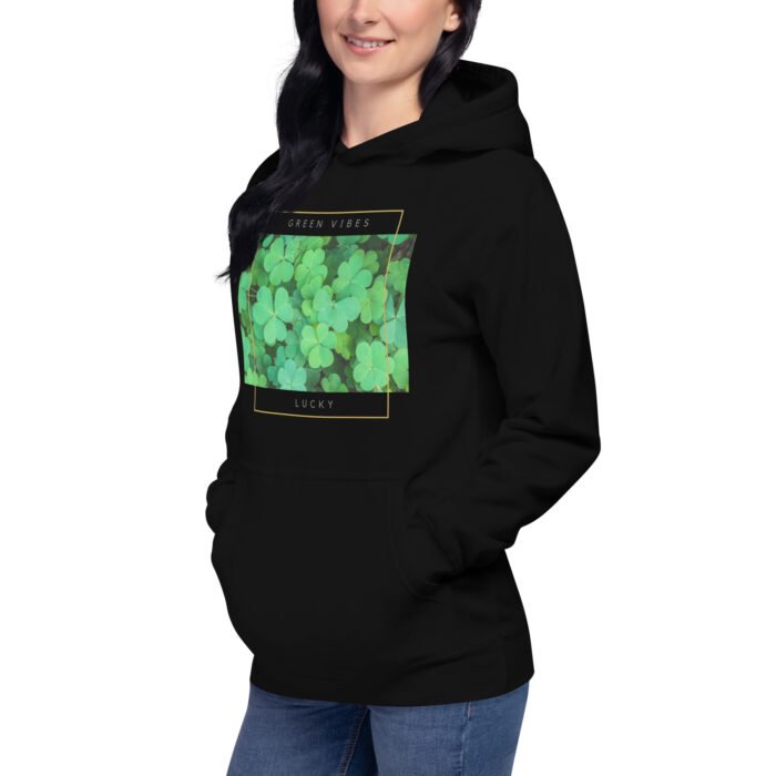 Unisex džemperis su gobtuvu, su dobilo lapų simbolika. Premium kokybės džemperis garantuoja patogumą visą dieną. Tai universalus ir praktiškas pasirinkimas