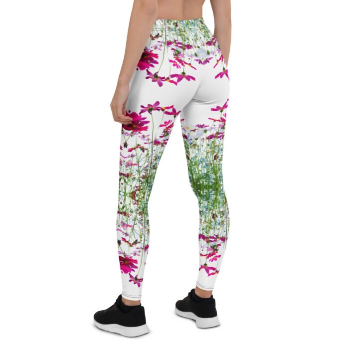 Kokybiškos temprės sukurtos aktyvioms moterims, kurios mėgsta judėti! Minkštas ir tamprus audinys leidžia jaustis laisvai bet kokioje veikloje