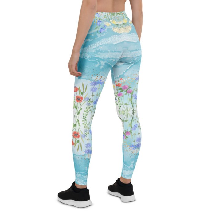 Temprės skirtos moterims, kurios vertina kokybę ir stilių. Minkštas, tamprus audinys priglunda prie kūno, suteikdamas judėjimo laisvę. Tinka sportui, atostogoms