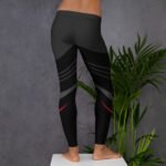 Laisvalaikio ir sporto temprės, kurios užtikrina maksimalų komfortą ir stilių. Minkštas audinys nevaržo judesių, todėl puikiai tinka sportui, jogai ar kelionėms