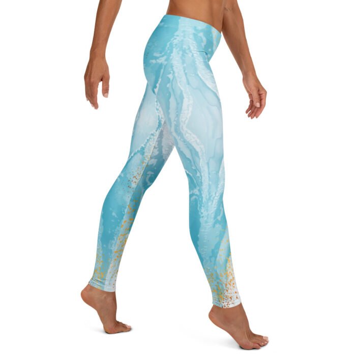 Kokybiškos temprės, sportui, jogai ir laisvalaikiui. Minkštas, kvėpuojantis audinys nevaržo judesių, o unikalus dizainas įkvėptas gamtos spalvų ir naujų formų.