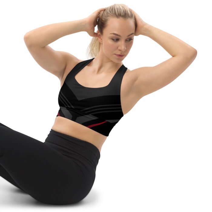 Sportui skirta, kompresinė liemenėlė su ilgu siluetu ir tvirta atrama puikiai tiks tiek sportui, tiek kasdieniam dėvėjimui. Su dvigubu priekiu
