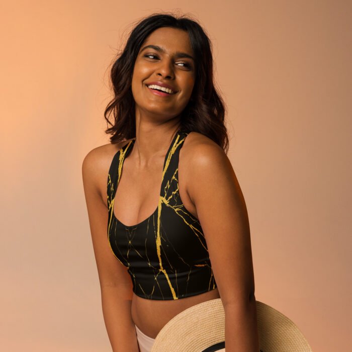 Kompresinė, tvirta sportinė liemenėlė su tvirta atrama puikiai tiks tiek sportui, tiek kasdieniam dėvėjimui. Užtikrina modernią išvaizdą.