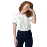 Unisex marškinėliai su žalių lapų raštu – minimalistinis dizainas tiems, kurie vertina gamtos grožį. Lengvi, patogūs ir pagaminti iš 100% organinės medvilnės.