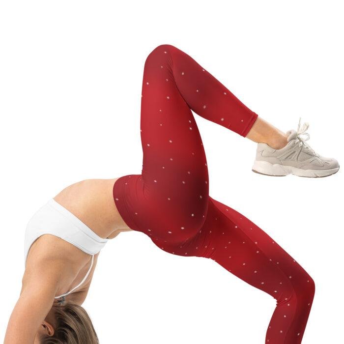 Subtilios, minimalistinės raudonos temprės su žvaigždėmis laisvalaikiui ir sportui. Švelnus žvaigždučių raštas suteikia šventišką nuotaiką.