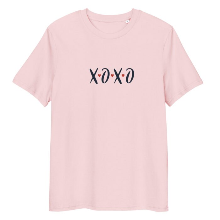 Šie unisex marškinėliai iš 100% organinės medvilnės, minkšti ir puikiai tinka kasdienai. Kartais norisi šiek tiek šilumos ir meilės – XOXO