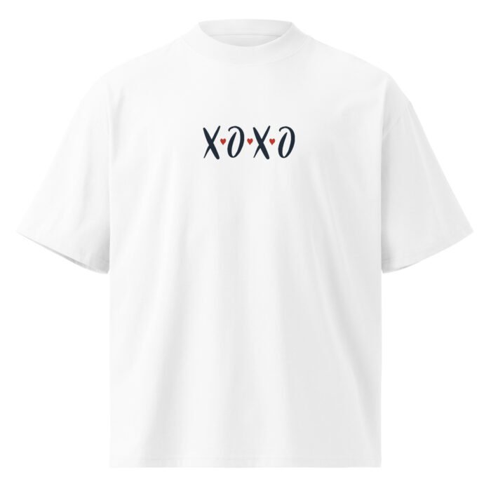 Šie unisex oversize marškinėliai iš 100% organinės medvilnės yra patogūs, minkšti, puikiai tinka kasdienai. Su XOXO užrašu dovana sau ar draugui